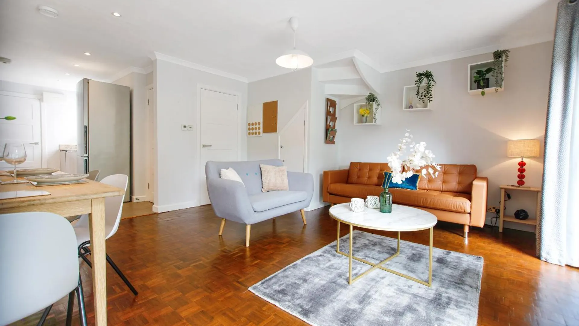 Large City House In Most Desirable Location - Walk To River ケンブリッジ イギリス